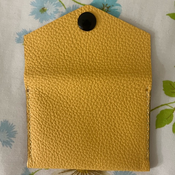 Handmade Genuine Leather Wallet - Picture 3 of 5